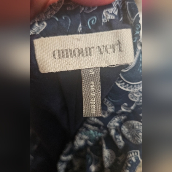 AMOUR VERT 100% Silk Pull On Shorts In Boho Paisley Print Navy/white. Size S - Picture 3 of 11